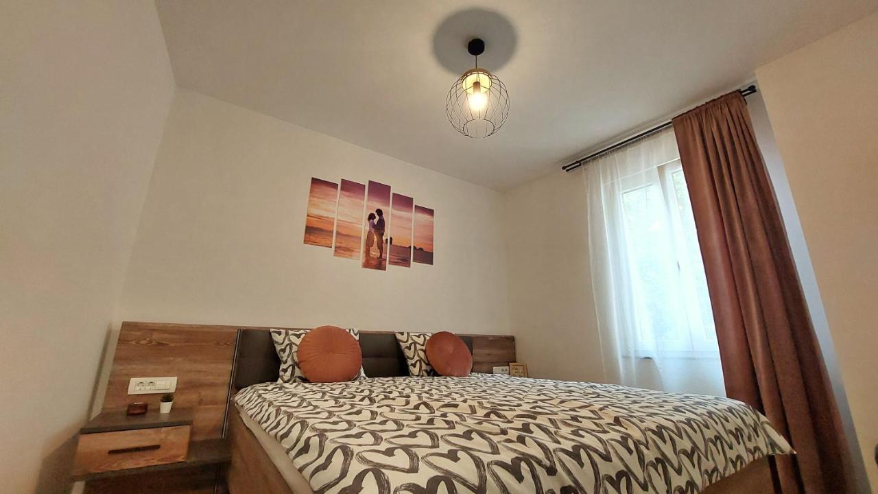 Apartman Zengg Eksteriør bilde